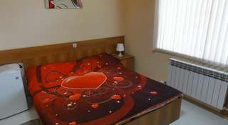 Гостиница Сеновал Таганрог Стандартный двухместный номер с 1 кроватью или 2 отдельными кроватями-5